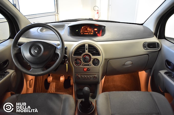 RENAULT Modus 1.2 16V Luxe Privilège